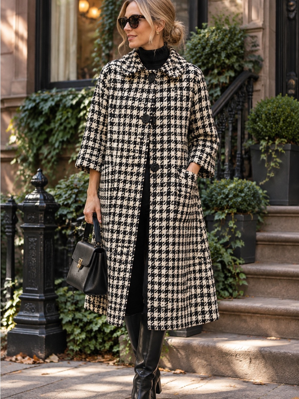 VINTAGE BETTY ROSE Midcentury Black and Ivory Houndstooth Wool Swing Coat, XL